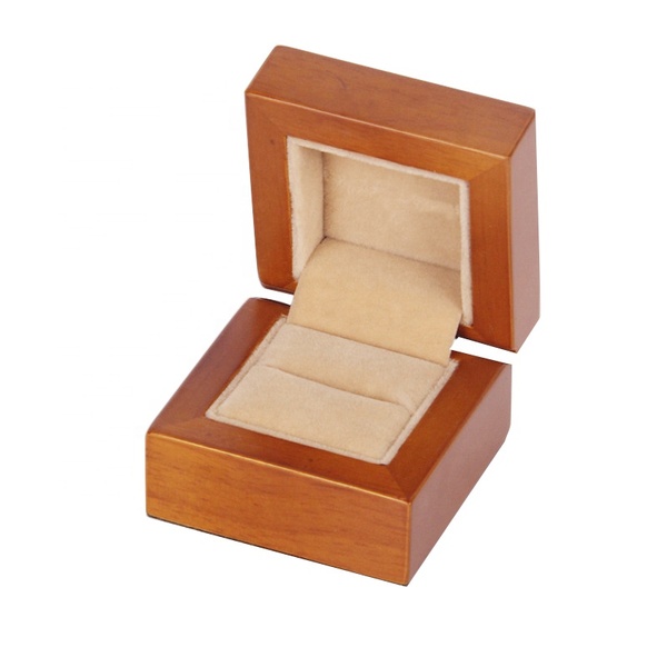 special customized wooden jewelry set gift box for luxury gold &
